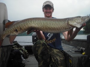 Beautifuly marked early summer beast caught 1 min before moon rise! June 2012