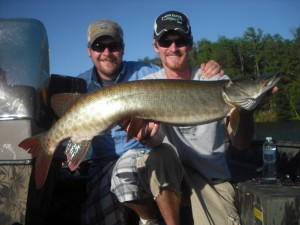 1st Place in a small private tournament. Fish 4 of 5. 4 over 40". July 2012.